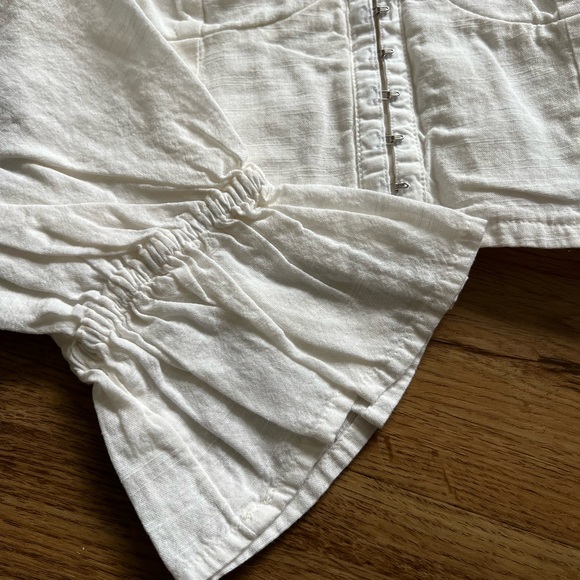 Urban Outfitters White Puff Long Sleeve - Picture 4 of 5